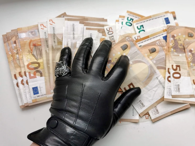 Corrupción en los gastos del consorcio